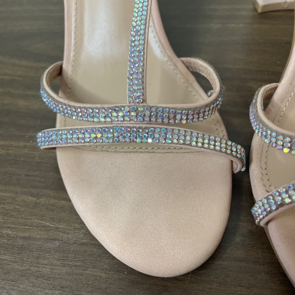 Journee Collection Denali Nude Sequin Beaded Pump - Picture 7 of 7